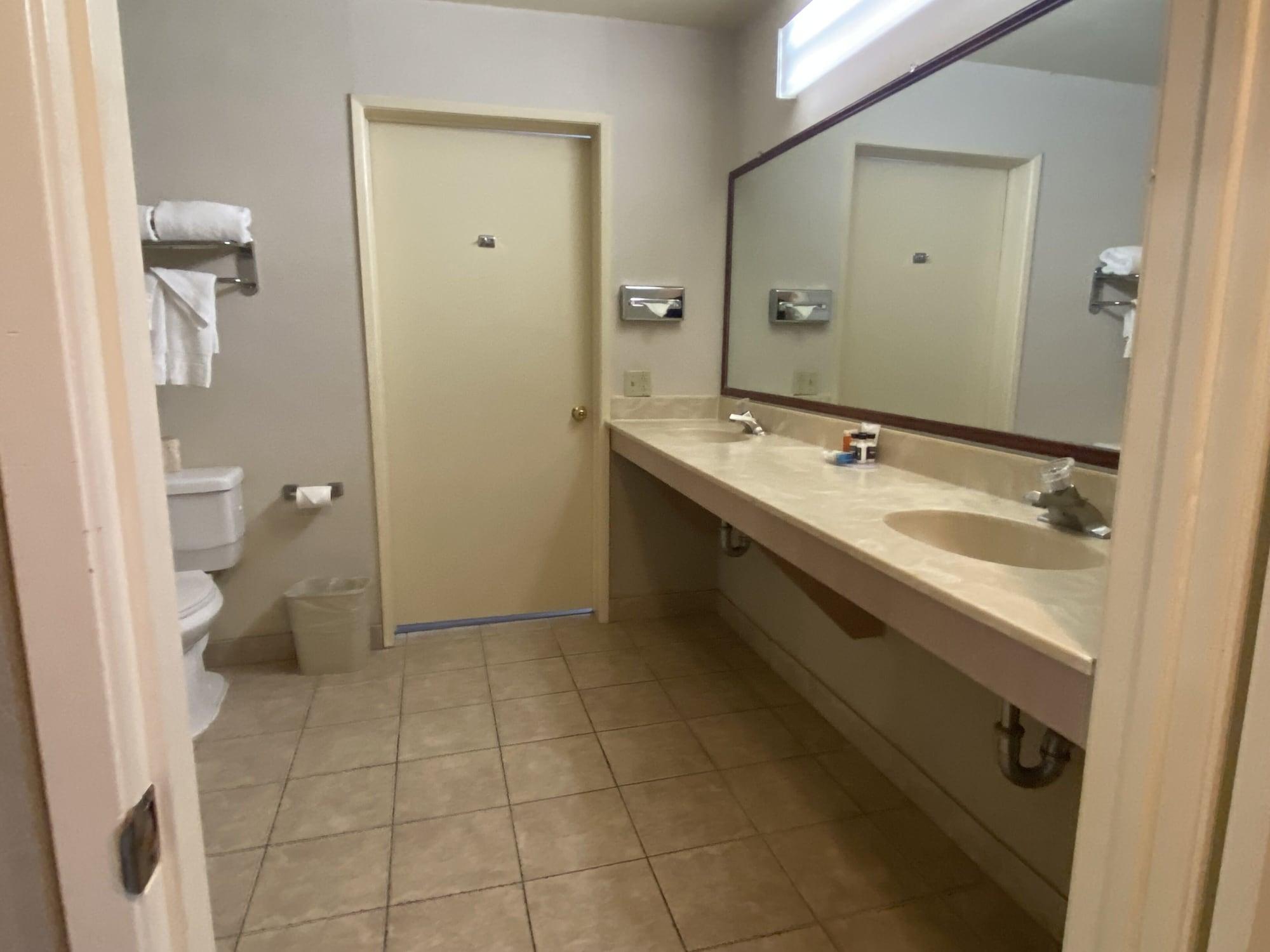 Ramada By Wyndham Angeles/wilshire Center Los Angeles